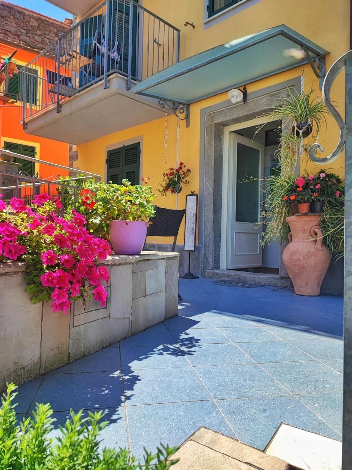 Pietra Di Mare Hotel Biassa Exterior photo