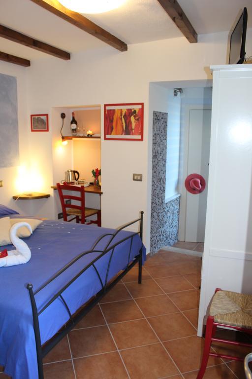 Pietra Di Mare Hotel Biassa Exterior photo